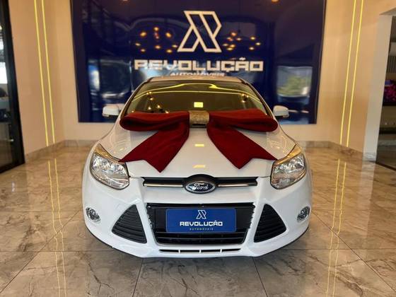 FORD FOCUS 2.0 SE 16V FLEX 4P POWERSHIFT FORD FOCUS 2.0 SE 16V FLEX 4P POWERSHIFT